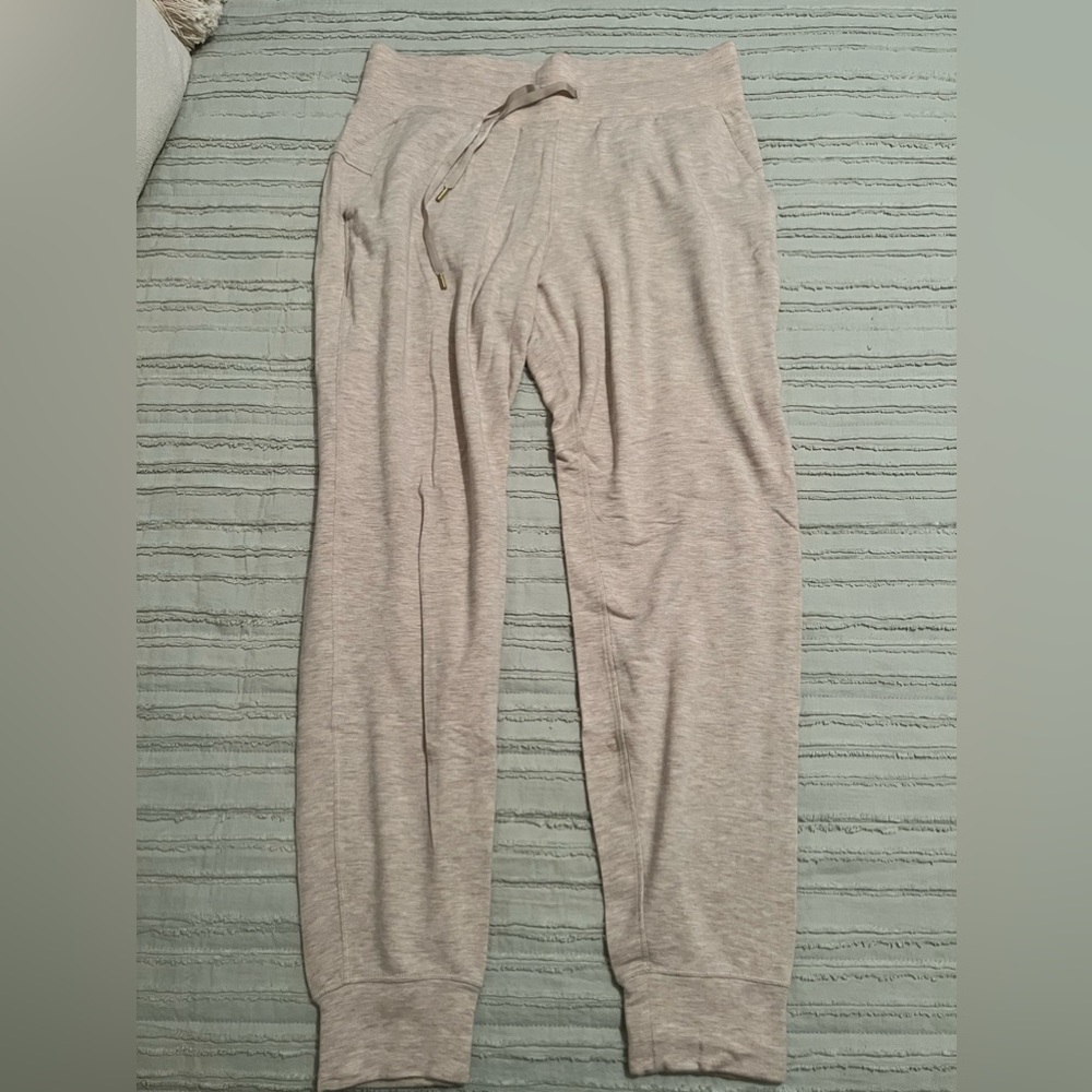 Lululemon joggers